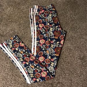 Adidas leggings